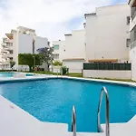 Del Mar Centre With Sea Views בית נופש