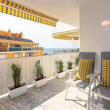 Del Mar Centre With Sea Views *